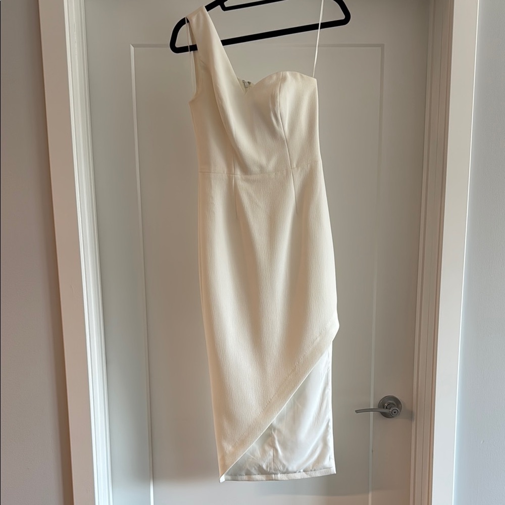 Dress the Population Cream Asymmetrical Ruched Sheath Dress